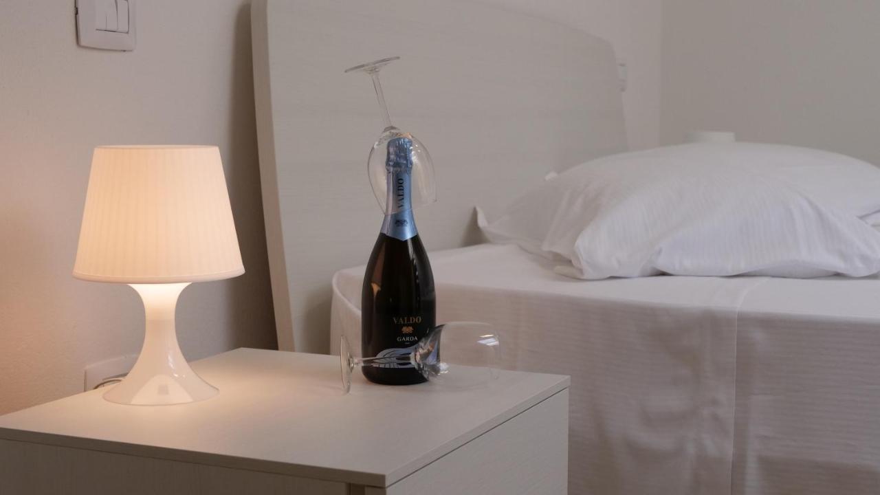 La Dolce Vita Suites Malcesine Exteriör bild